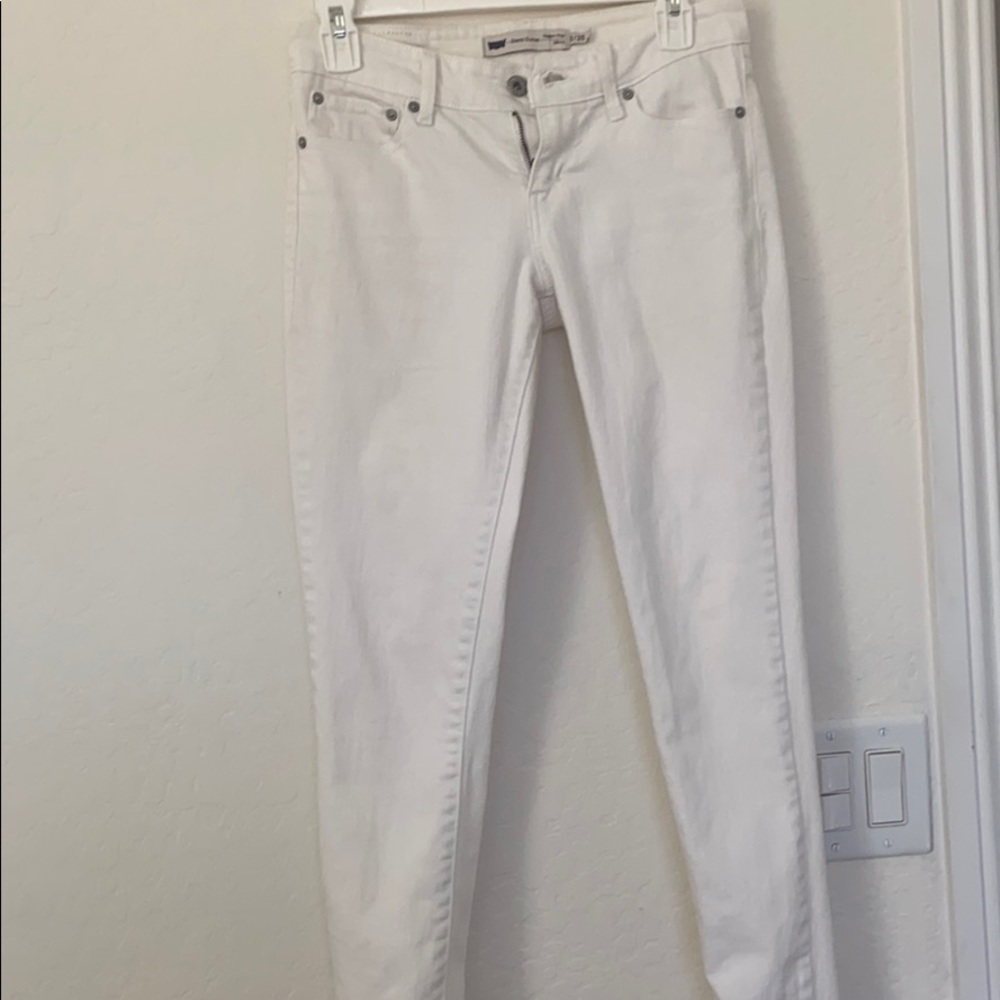 White levi skinny jeans